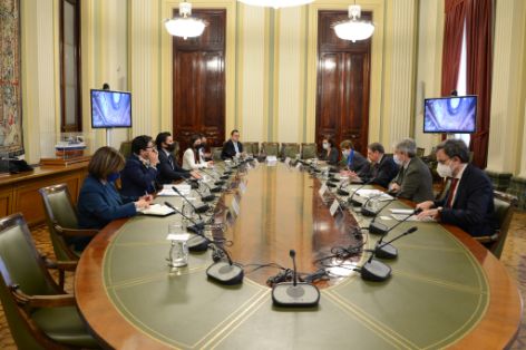 Hoy, en la sede del Ministerio 