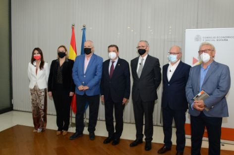 EN LA PRESENTACIÓN DEL INFORME “UN MEDIO RURAL VIVO Y SOSTENIBLE”, DEL CES