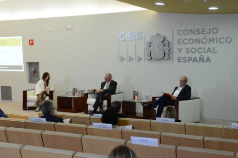 EN LA PRESENTACIÓN DEL INFORME “UN MEDIO RURAL VIVO Y SOSTENIBLE”, DEL CES