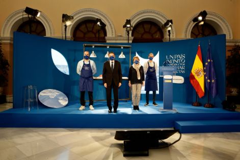 En la presentación de la campaña “Un país infinito en productos del mar y recetas” que ha tenido lugar en la sede ministerial