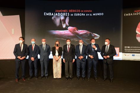 EN LA PRESENTACIÓN DE LA CAMPAÑA ‘JAMONES IBÉRICOS, EMBAJADORES DE EUROPA EN EL MUNDO’