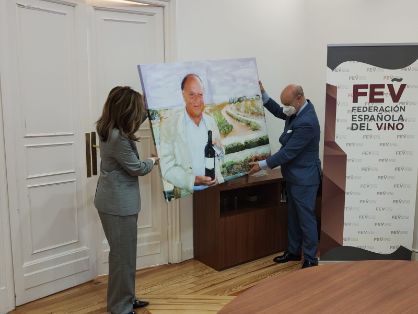 ACTO DE HOMENAJE ORGANIZADO POR LA FEDERACIÓN ESPAÑOLA DEL VINO 