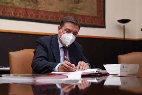 EN LA PRESENTACIÓN DEL LIBRO “INTERNACIONALIZACIÓN EMPRESAS ALIMENTACIÓN GRAN CONSUMO” DE LA UNIVERSIDAD NEBRIJA