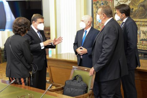 Hoy, en la sede del ministerio