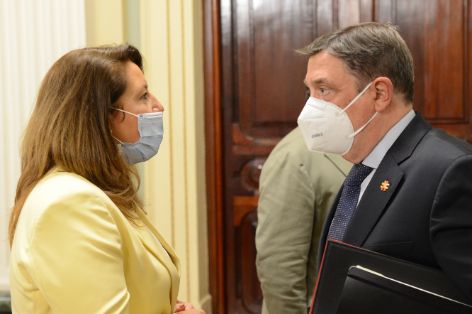 Reunión con la consejera de Agricultura, Ganadería, Pesca y Desarrollo Sostenible de Andalucía  