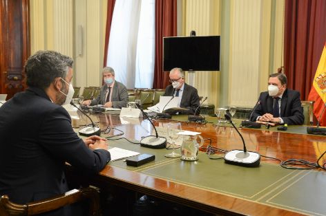 HOY, EN LA SEDE DEL MINISTERIO 