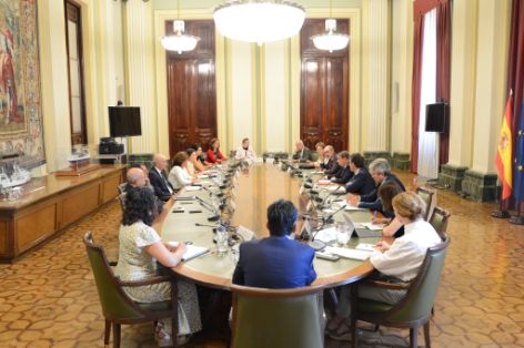 HOY, EN LA SEDE DEL MINISTERIO