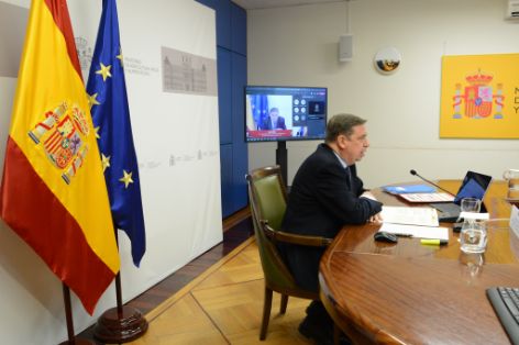 EN LA MESA REDONDA “NUEVAS NORMAS COMERCIALES INTERNACIONALES PARA UNA POLÍTICA COHERENTE AL SERVICIO DE UNA ALIMENTACIÓN SOSTENIBLE”