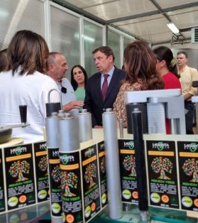 DURANTE SU VISITA A LA FERIA FUTUROLIVA, EN BAEZA (JAÉN)  