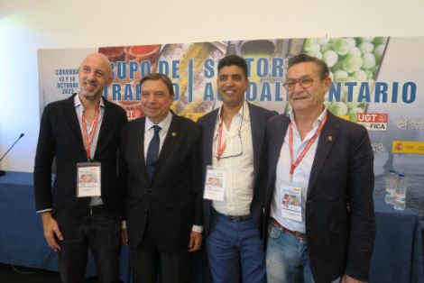 Hoy, en la clausura de las jornadas del grupo de trabajo del sector agroalimentario UGT-FICA, en Córdoba