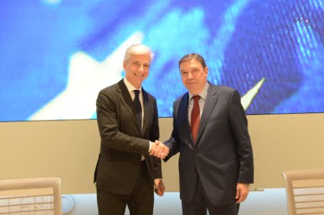 Hoy, en la clausura de la Asamblea de la FIAB