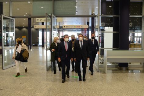 Durante su visita, hoy, a FITUR 2022  