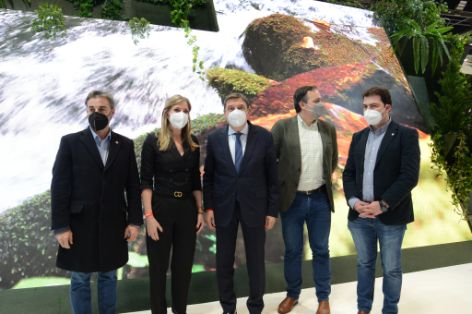 Durante su visita, hoy, a FITUR 2022  