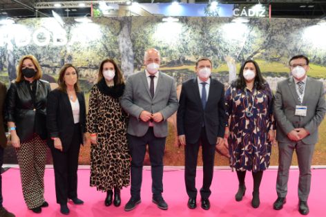 Durante su visita, hoy, a FITUR 2022  