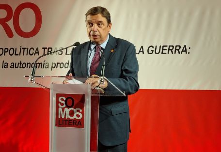 HOY, EN LA CLAUSURA DEL X FORO SOMOS LITERA, EN BINÉFAR (HUESCA)  