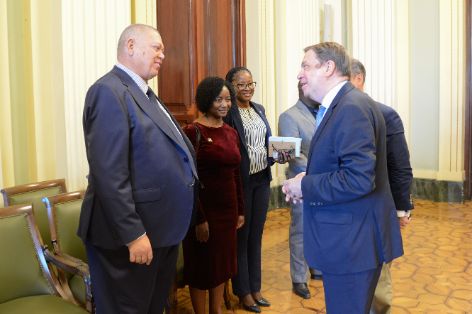 HOY, EN EL MINISTERIO