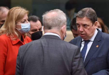 Hoy, en Bruselas, en el Consejo de Ministros de Agricultura y Pesca de la UE