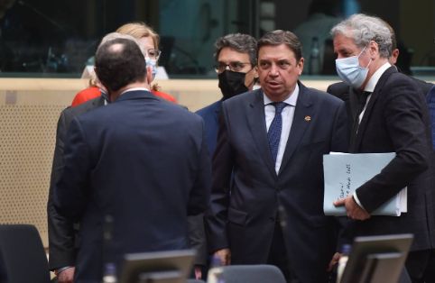 Hoy, en Bruselas, en el Consejo de Ministros de Agricultura y Pesca de la UE