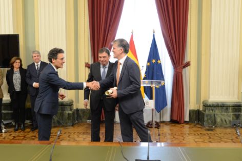 HOY, EN LA SEDE DEL MINISTERIO