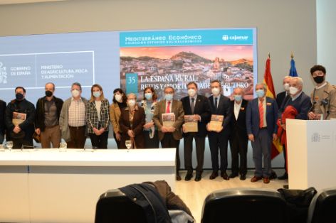 HOY, EN LA PRESENTACIÓN DEL ESTUDIO “LA ESPAÑA RURAL. RETOS Y OPORTUNIDADES” QUE EDITA CAJAMAR