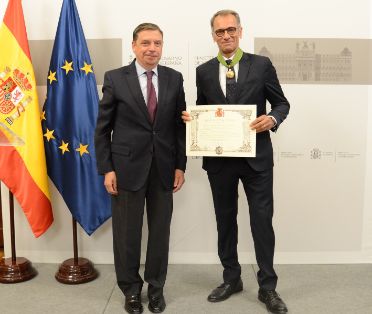 ACTO DE ENTREGA DE ESTA CONDECORACIÓN DE LA ORDEN CIVIL DEL MÉRITO AGRARIO, PESQUERO Y ALIMENTARIO