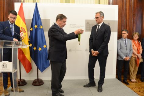 ACTO DE ENTREGA DE ESTA CONDECORACIÓN DE LA ORDEN CIVIL DEL MÉRITO AGRARIO, PESQUERO Y ALIMENTARIO