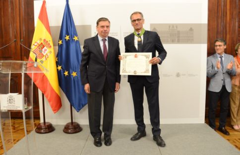 ACTO DE ENTREGA DE ESTA CONDECORACIÓN DE LA ORDEN CIVIL DEL MÉRITO AGRARIO, PESQUERO Y ALIMENTARIO