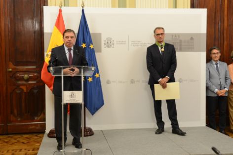 ACTO DE ENTREGA DE ESTA CONDECORACIÓN DE LA ORDEN CIVIL DEL MÉRITO AGRARIO, PESQUERO Y ALIMENTARIO