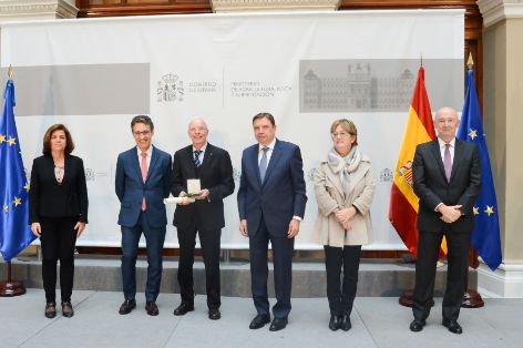 ESTA MAÑANA, EN LA SEDE DEL MINISTERIO  