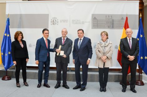 ESTA MAÑANA, EN LA SEDE DEL MINISTERIO  