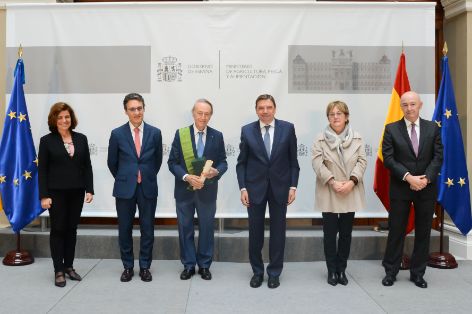 ESTA MAÑANA, EN LA SEDE DEL MINISTERIO  