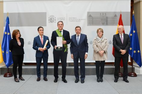 ESTA MAÑANA, EN LA SEDE DEL MINISTERIO  