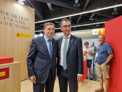 ENCUENTRO BILATERAL CON EL MINISTRO DE ALIMENTACIÓN Y AGRICULTURA DE ALEMANIA, CEM ÖZDEMIR, EN BIOFACH 2022