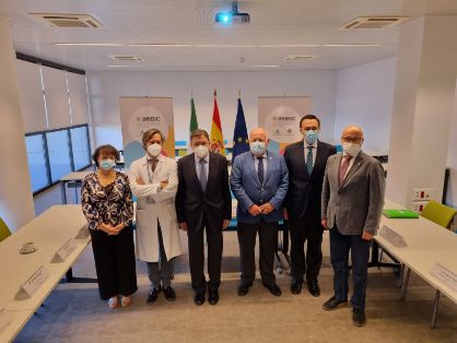 Hoy, en una visita al Instituto Maimónides de Investigación Biomédica de Córdoba