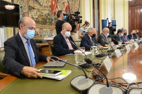 El ministro se reúne con las organizaciones profesionales agrarias y cooperativas agroalimentarias 