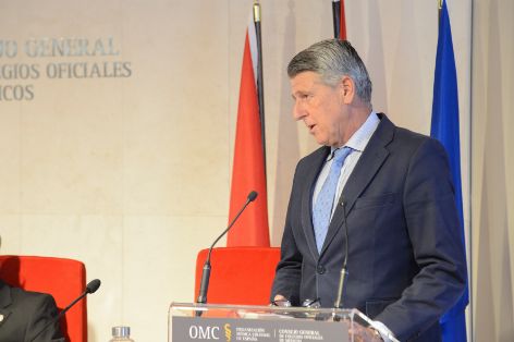 En la presentación del libro “Aceite de oliva y salud. Beneficios de los aceites de oliva vírgenes”