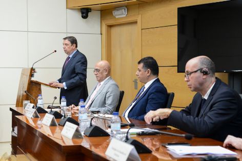 HOY, EN LA SEDE DEL CONSEJO OLEÍCOLA INTERNACIONAL
