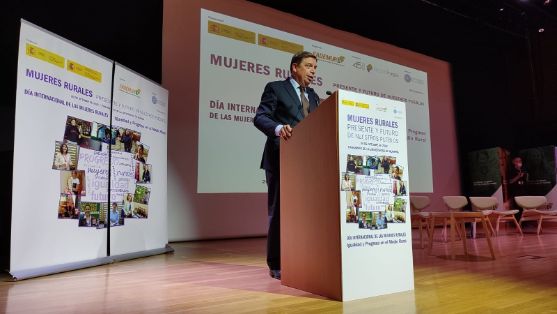 EN LA JORNADA DE FADEMUR, HOY EN ALMERÍA, PARA CONMEMORAR EL DÍA INTERNACIONAL DE LAS MUJERES RURALES