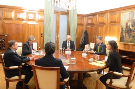 HOY, EN LA SEDE DE MINISTERIO