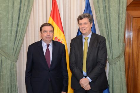 HOY, EN LA SEDE DE MINISTERIO