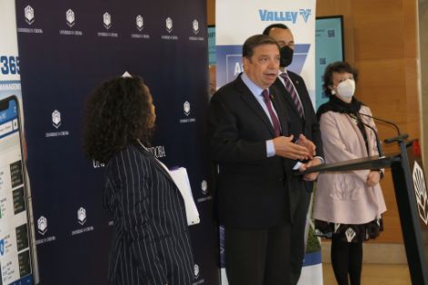 EN LA CLAUSURA DEL ACTO “DÍA DE LA TIERRA”, EN CÓRDOBA