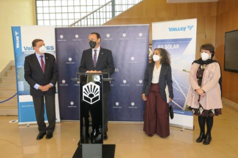 EN LA CLAUSURA DEL ACTO “DÍA DE LA TIERRA”, EN CÓRDOBA