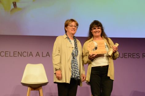 HOY, EN LA ENTREGA DE LOS XIII PREMIOS DE EXCELENCIA A LA INNOVACIÓN PARA MUJERES RURALES