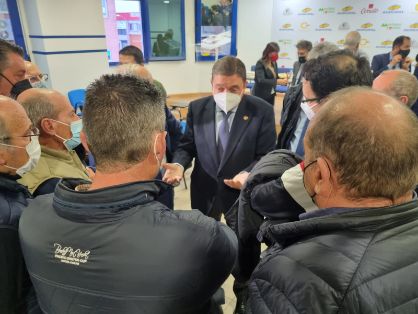 HOY, EN UNA VISITA AL GRUPO COOPERATIVO AGROPAL   