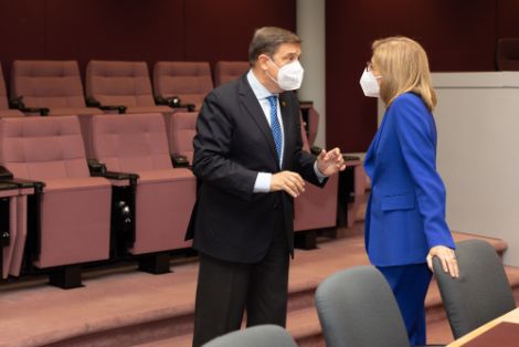 Reunión entre el ministro Luis Planas y la comisaria de Salud y Seguridad Alimentaria    