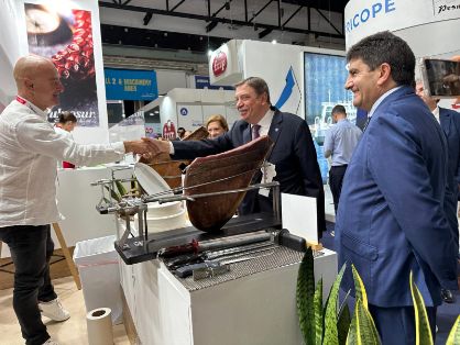 Hoy, en Vigo, en la feria Conxemar