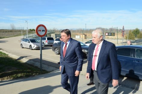 Hoy, en una visita a la planta tecnológica de experimentación de microalgas de  Algaenergy