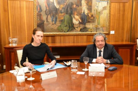 HOY, EN LA SEDE DEL MINISTERIO 