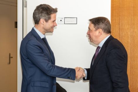 Visita del ministro Luis Planas al Parlamento Europeo  