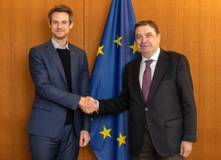 Visita del ministro Luis Planas al Parlamento Europeo  